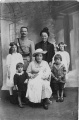 Famille Guyomard Rathier 1917.jpg